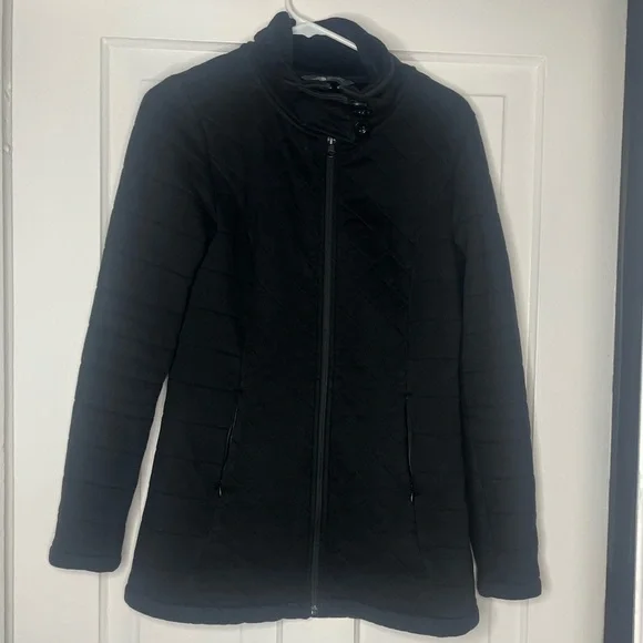 The North Face women’s Caroluna quilted jacket - Picture 2 of 5